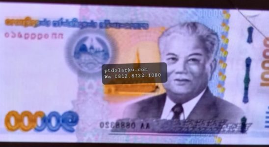 Tempat Penukaran Uang Laos